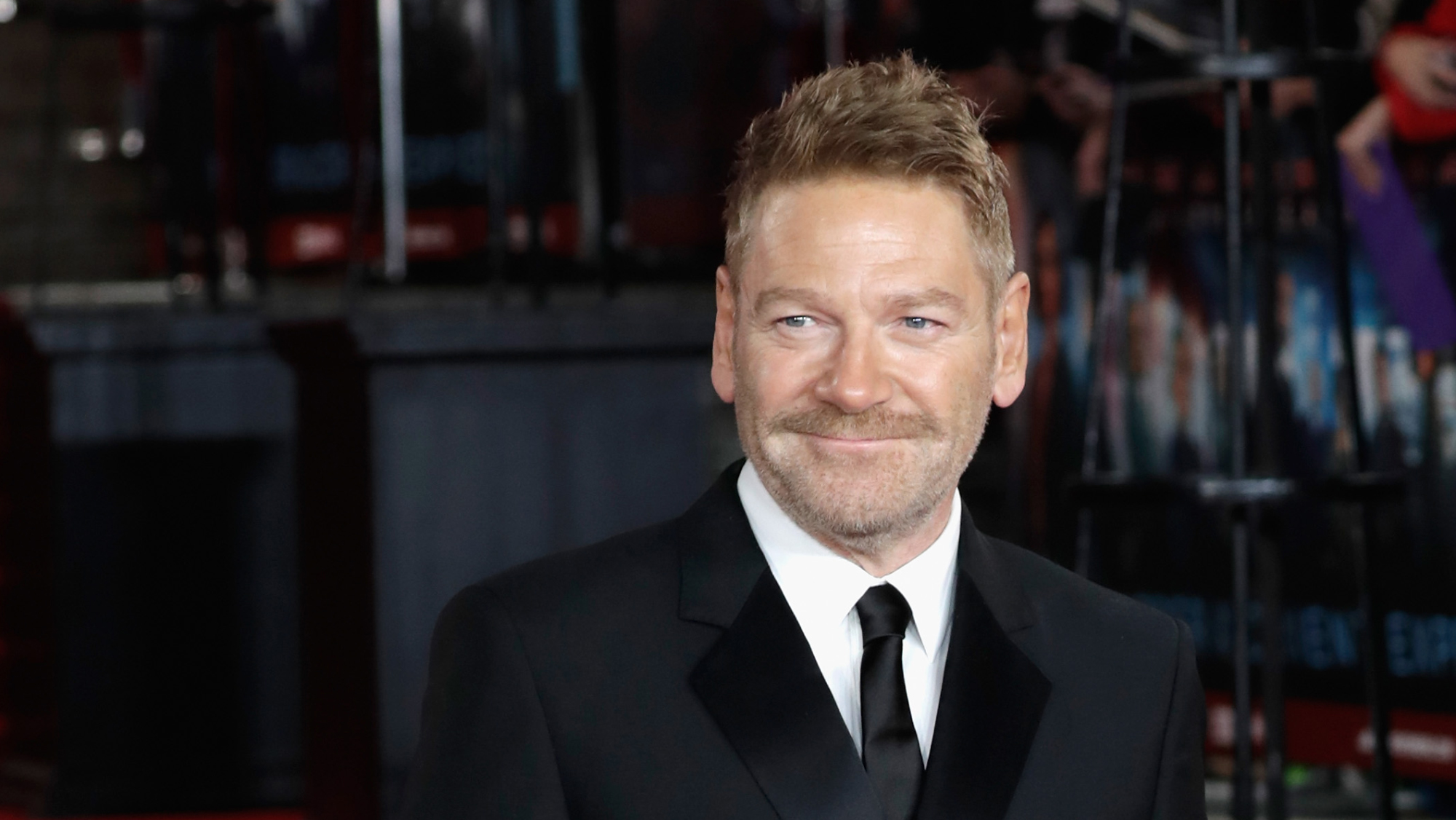 Kenneth Branagh dá partida nas filmagens da franquia 'Artemis Fowl' - Quem