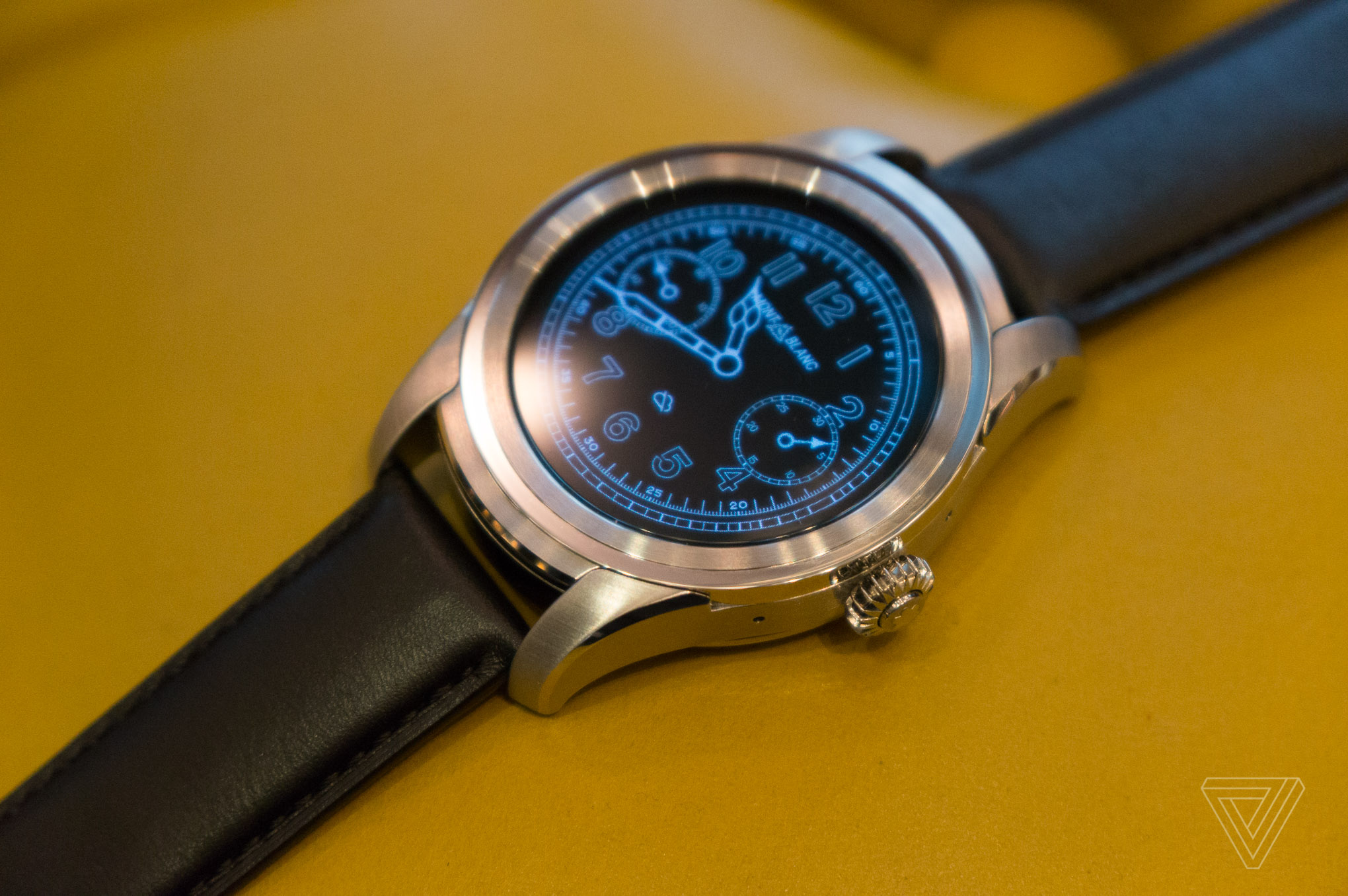 Jegal Tag Heuer, Montblanc Kenalkan Smartwatch Summit - blackxperience.com