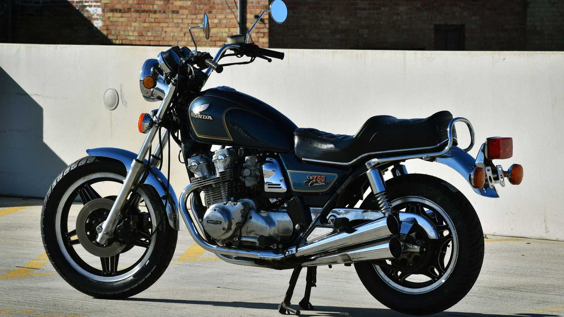 Gaya Unik Kustomisasi Honda Cb750 1981 Blackxperience Com