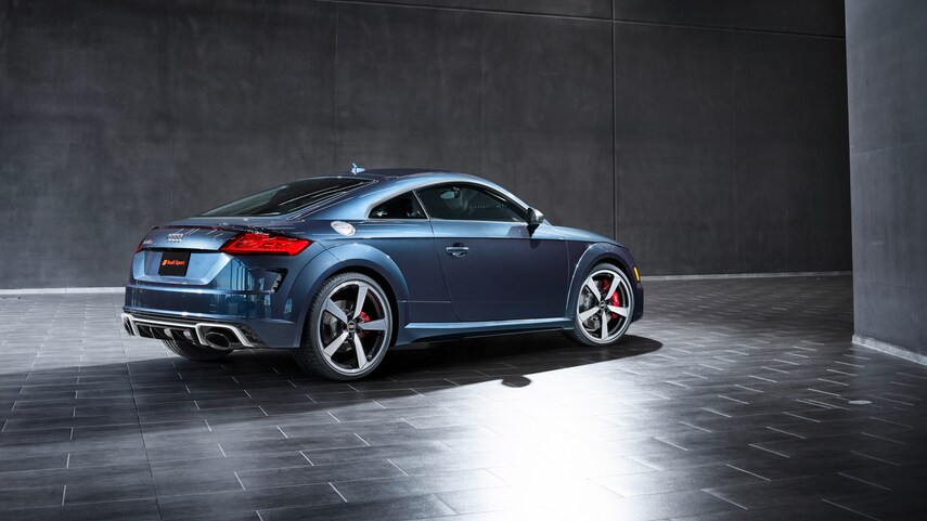 Lima Warna untuk Audi TT RS Heritage 