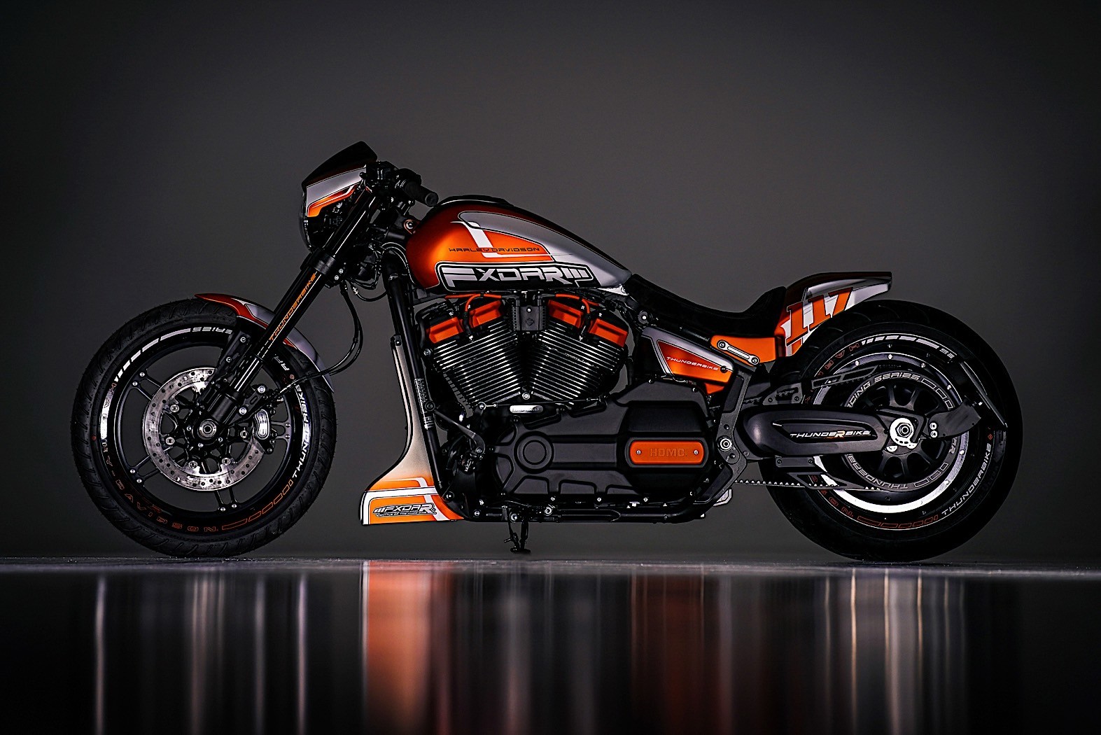 Modifikasi Hd Fxdr Karya Thunderbike German Dapet Pick Khusus Dari Wakil Presiden Hd Company Blackxperience Com