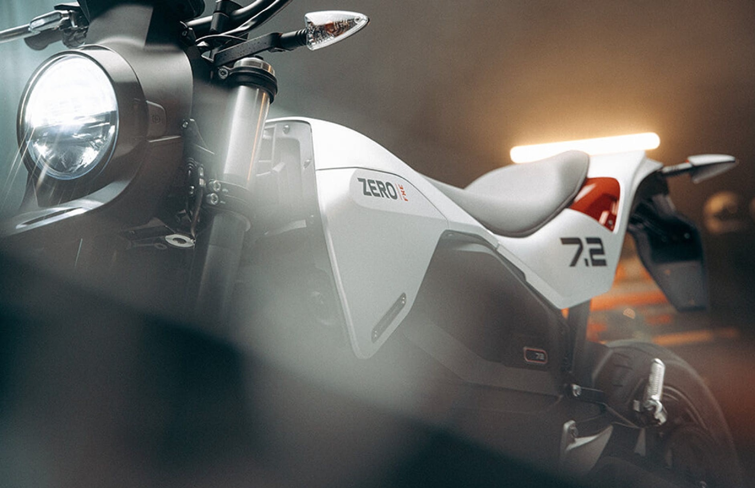 Zero Motorcycles Luncurkan Zero FXE 