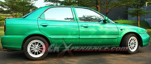 Suzuki Baleno 2000 Modifikasi Tinggi