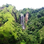 Air Terjun Tama'lulua, Salah Satu Spot Eksotis di Sulawesi Selatan