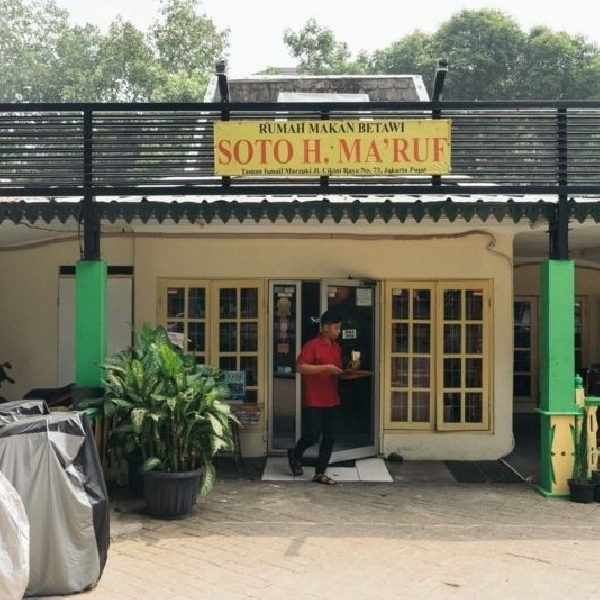 Kuliner Lokal Nan Legendaris, Soto Betawi H. Ma'ruf