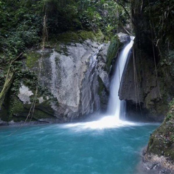 Air Jin, Destinasi Wisata yang Indah dan Unik di Maluku