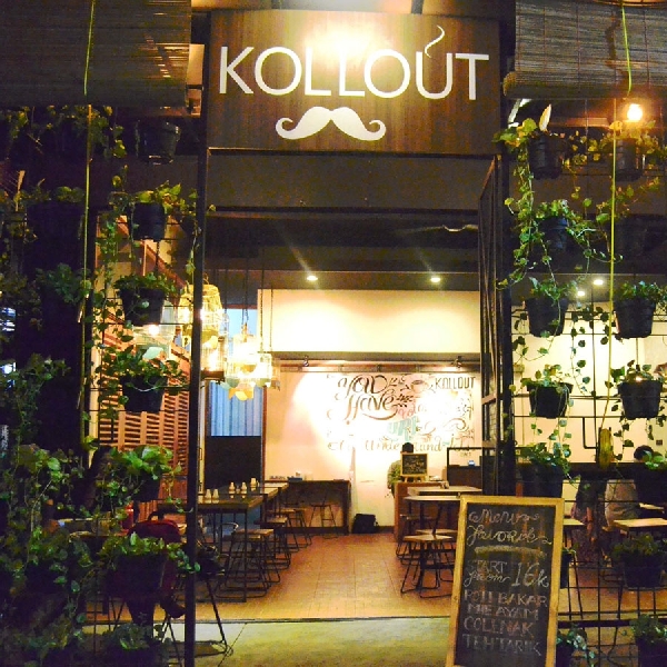 Kedai Kollout, Tempat yang Pas Untuk Penyuka Suasana Klasik dan Modern