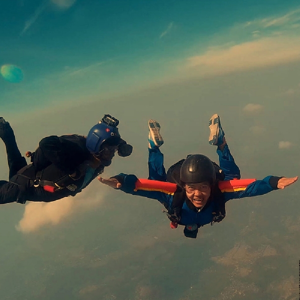 Nusawiru, Spot Alternatif untuk Skydiving