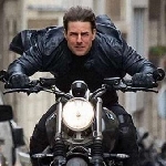 Tom Cruise Melakukan Adegan Stunt Paling Berbahaya dalam Film Mission: Impossible 7