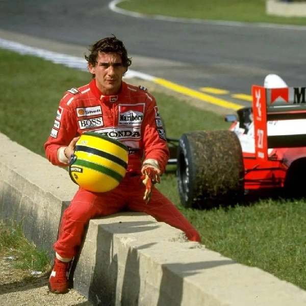Netflix Umumkan Hadirnya Miniseri Tentang Legenda F1, Ayrton Senna