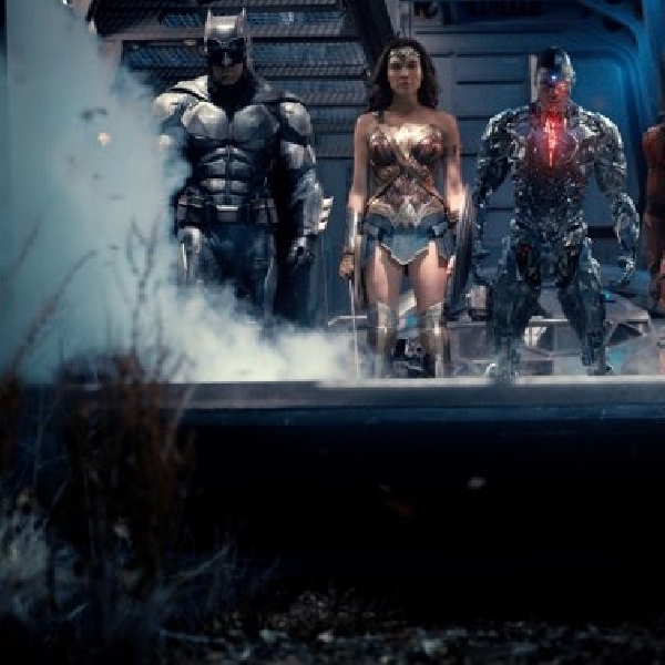 Seluruh Pemeran Justice League era Synder Akan Diganti