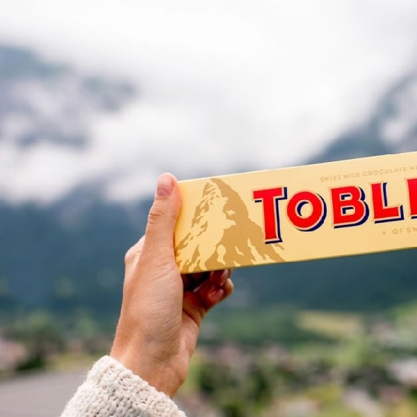 Toblerone Ganti Logo Gunung Swiss di Kemasannya, Ini Alasannya