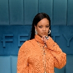 Rihanna, Musisi Wanita Pertama dengan 10 Lagunya Capai Jutaan Streaming di Spotify