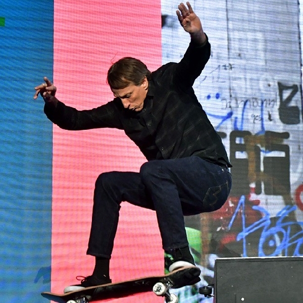 Film Dokumenter Terbaru dari Skateboarder Legendaris Tony Hawk akan Digarap oleh Sam Jones