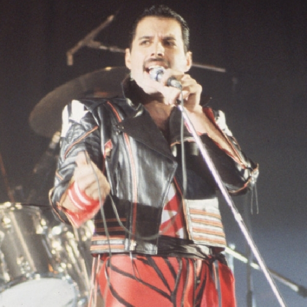 Suara Freddie Mercury Dijadikan Bahan Penelitian
