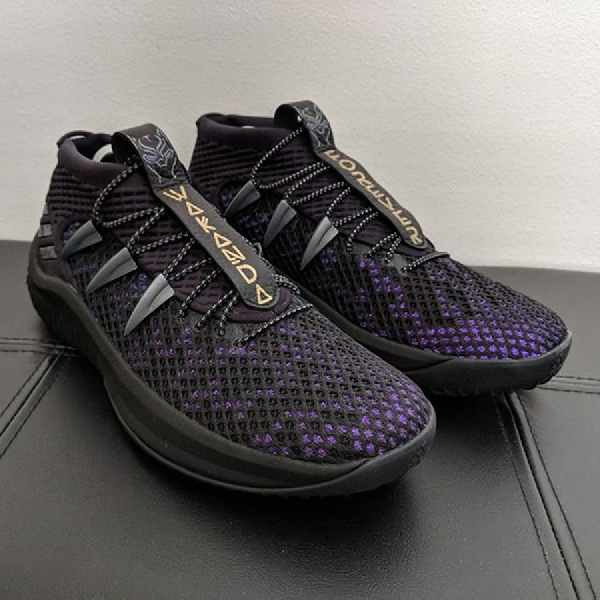 Adidas DAME 4 dengan Sentuhan Khas Black Panther