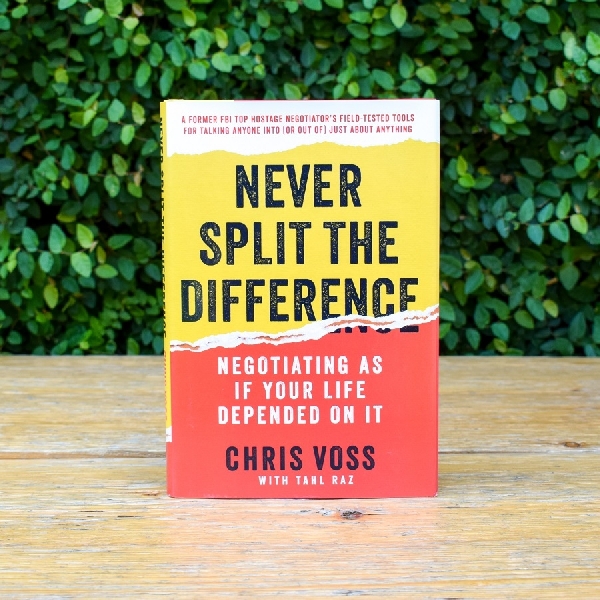 Masuki Pikiran Negosiator Terkemuka FBI Lewat “Never Split The Difference”