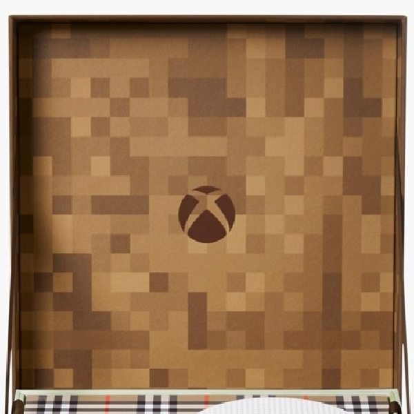 Burberry dan Minecraft Berkolaborasi Luncurkan Xbox Edisi Terbatas