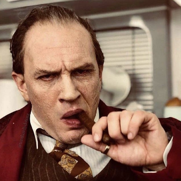 Film Capone akan Rilis Secara Streaming 12 Mei 2020