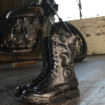 Dr. Martens, Dari Kultur Punk hingga Bikers