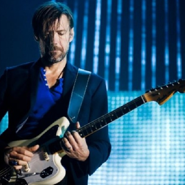 Fender Rilis Gitar Baru Rancangan Gitaris Radiohead