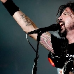 Foo Fighters dan U2 Batal Konser Pasca Serangan Teror di Perancis