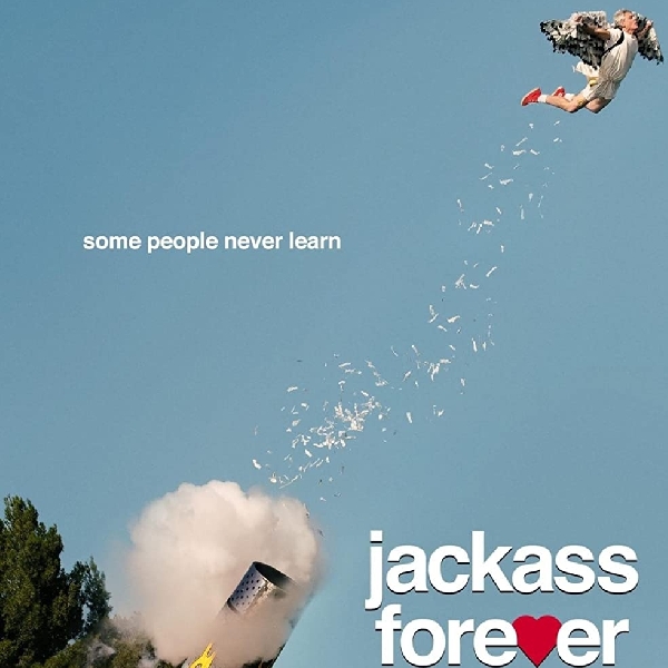 Jackass Forever Luncurkan Trailer Terakhir dan Poster Terbaru