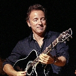 Bruce Springsteen Segera Gelar Tur Untuk Promosi 'Born to Run'