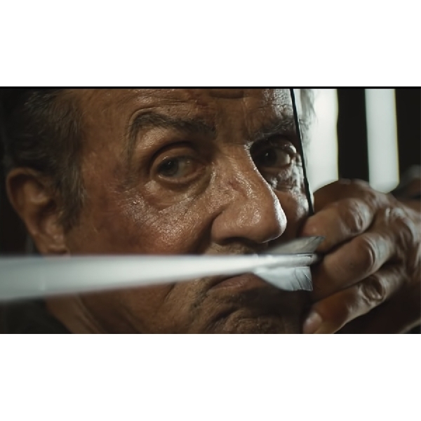 Sylvester Stallone Gembira Rambo Terbaru Dipastikan Rating Hard R 