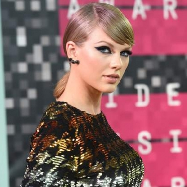Taylor Swift Berencana Terjun Kedunia Bisnis