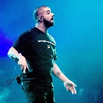 Drake Dinobatkan Sebagai Best-Selling Recording Artist of 2016