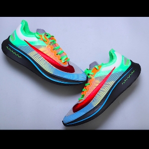 zoom fly doernbecher on feet