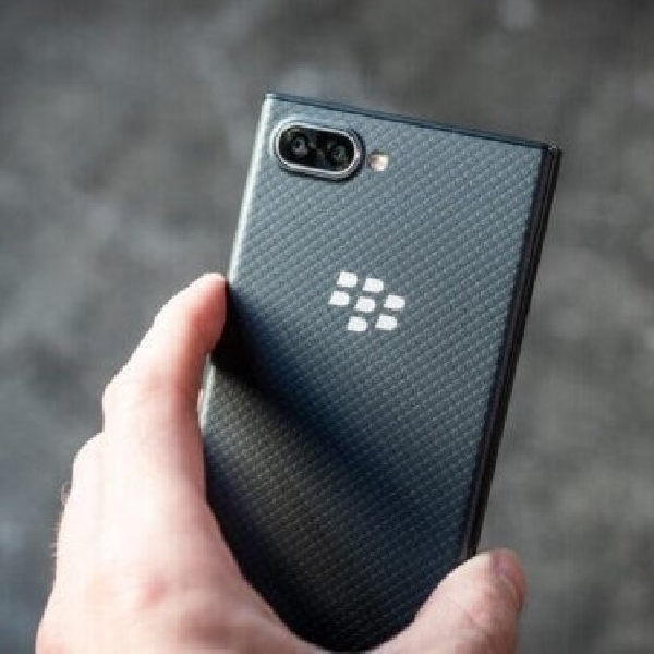 BlackBerry akan Merilis Handphone 5G dengan Physical Keyboard