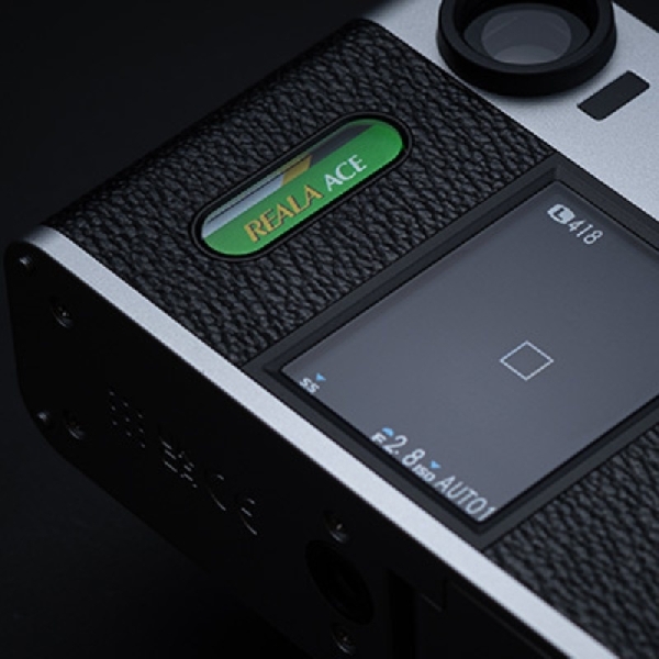 Inilah Fujifilm X Half, Kamera Digital Bergaya Retro Dengan Sentuhan Modern