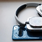 Inilah Nothing Headphone 1, Bisa Dipakai Di Dua Perangkat Sekaligus