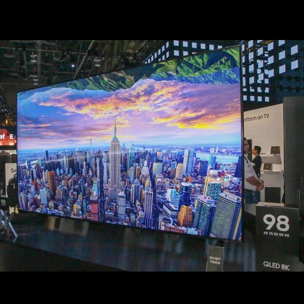 Samsung Resmikan TV QLED Berukuran Jumbo