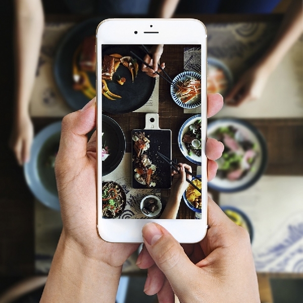 5 Tips Memotret Makanan Menggunakan Smartphone