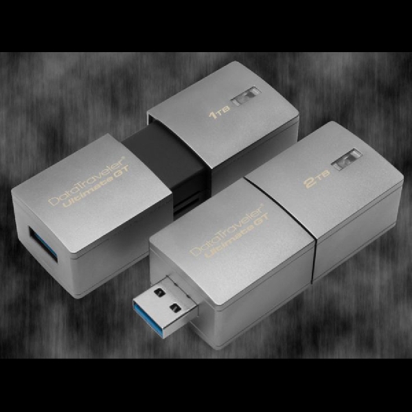 Tangguh Di Berbagai Medan, Ini Flashdisk 2TB Pertama di Dunia