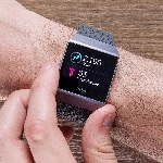 Kaya Fitur Ciamik, Ini Rupa Smartwatch Terbaru Fitbit