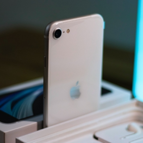 Di Masa Depan, Apple akan Membuat iPhone Dengan Bahan Aluminium Bebas Karbon