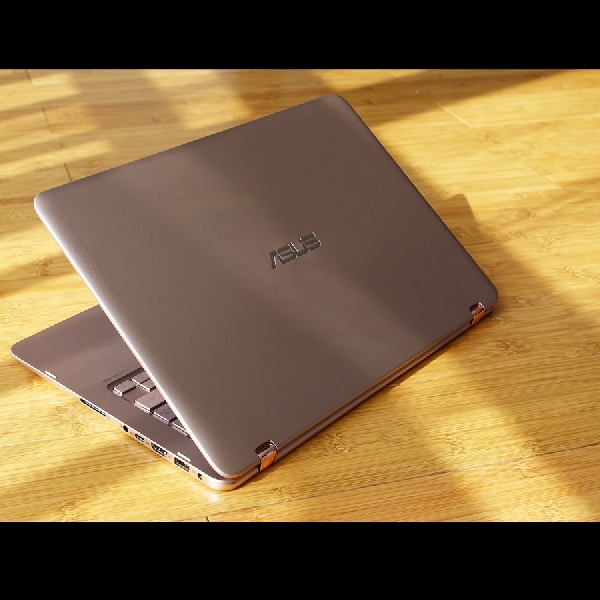 Ultrabook Convertible Asus Ini Resmi Mendarat di Indonesia