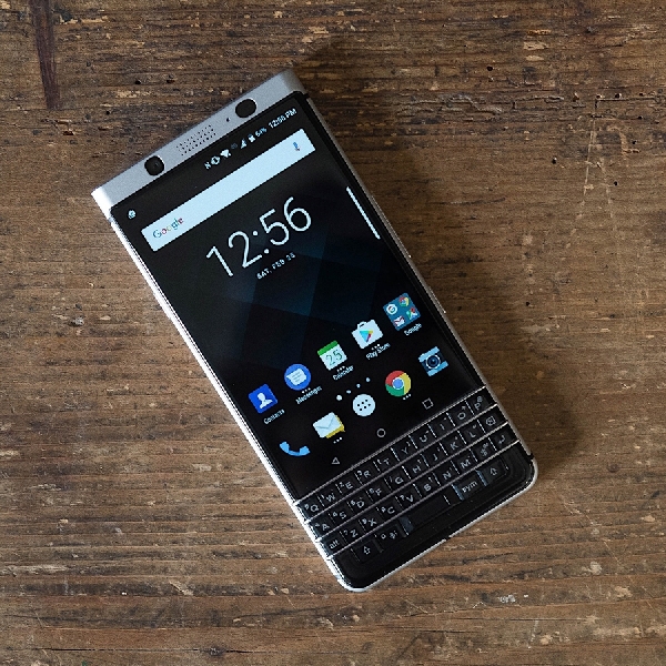 Bawa SD 625, Ini Smartphone QWERTY Tergesit BlackBerry