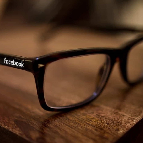 Simak Bocoran Tampilan Facebook Ar Glasses