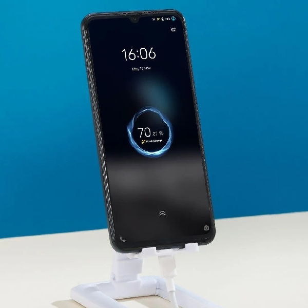 Realme akan Segera Memperkenalkan Teknologi Charging Tercepat di Dunia