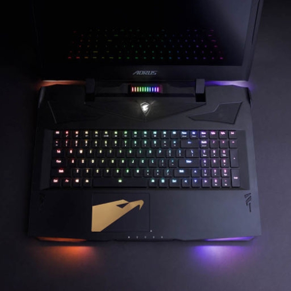 Ini Laptop Gaming Tertipis di Dunia