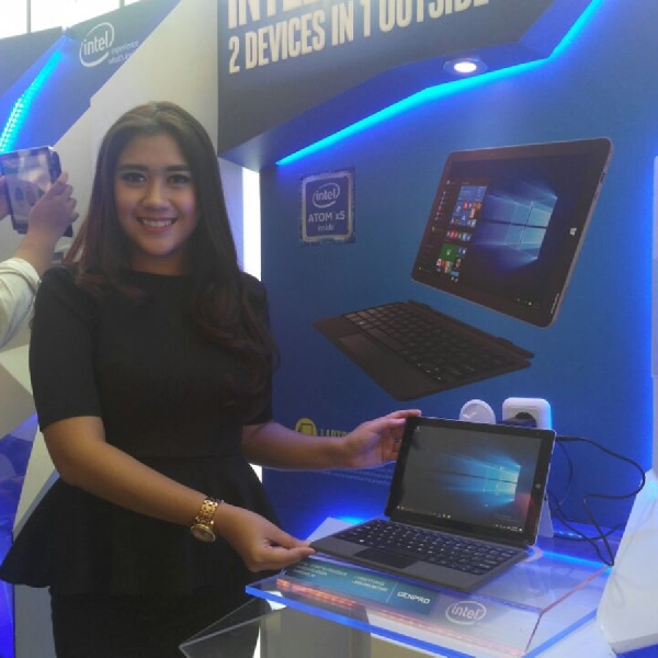 Usung Atom X5 dan RAM 2GB, Tablet Ini Bisa Diubah Jadi Laptop