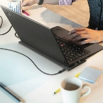 Lenovo Mengeluarkan Wireless Charger Untuk Laptop