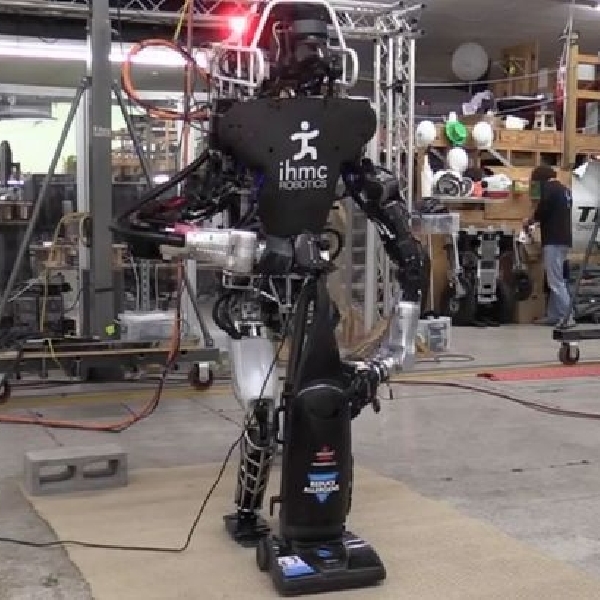 Selain Berperang, Robot Atlas Bisa Bersih-bersih Rumah