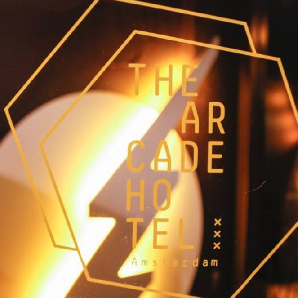 The Arcade Hotel, Hotelnya para Gamer