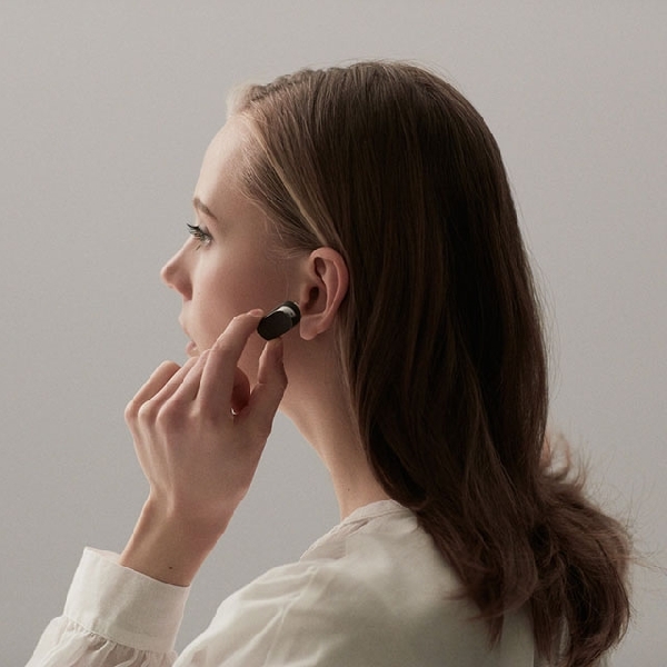 Sony Resmi Umumkan Harga Dan Tanggal Rilis Xperia Ear